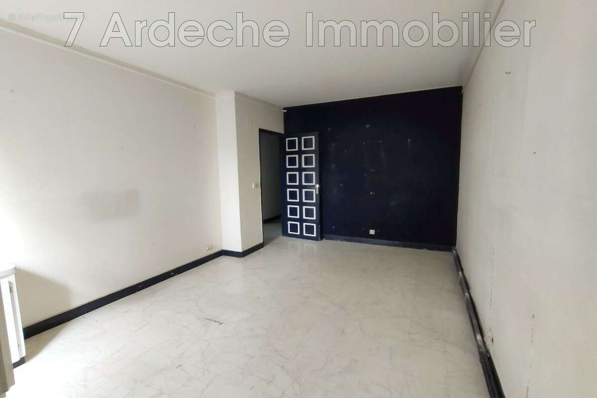 Appartement à AUBENAS