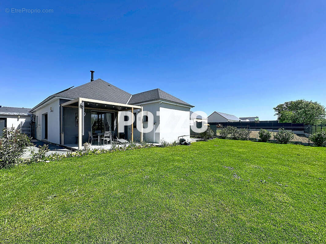 A vendre - Ducey Les Chéris - Maison 6 pièce(s) 106 m² - PLAIN PIED - photo 3