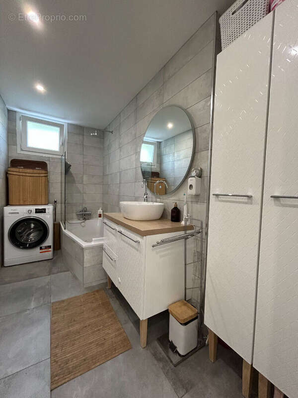 Appartement à OULLINS