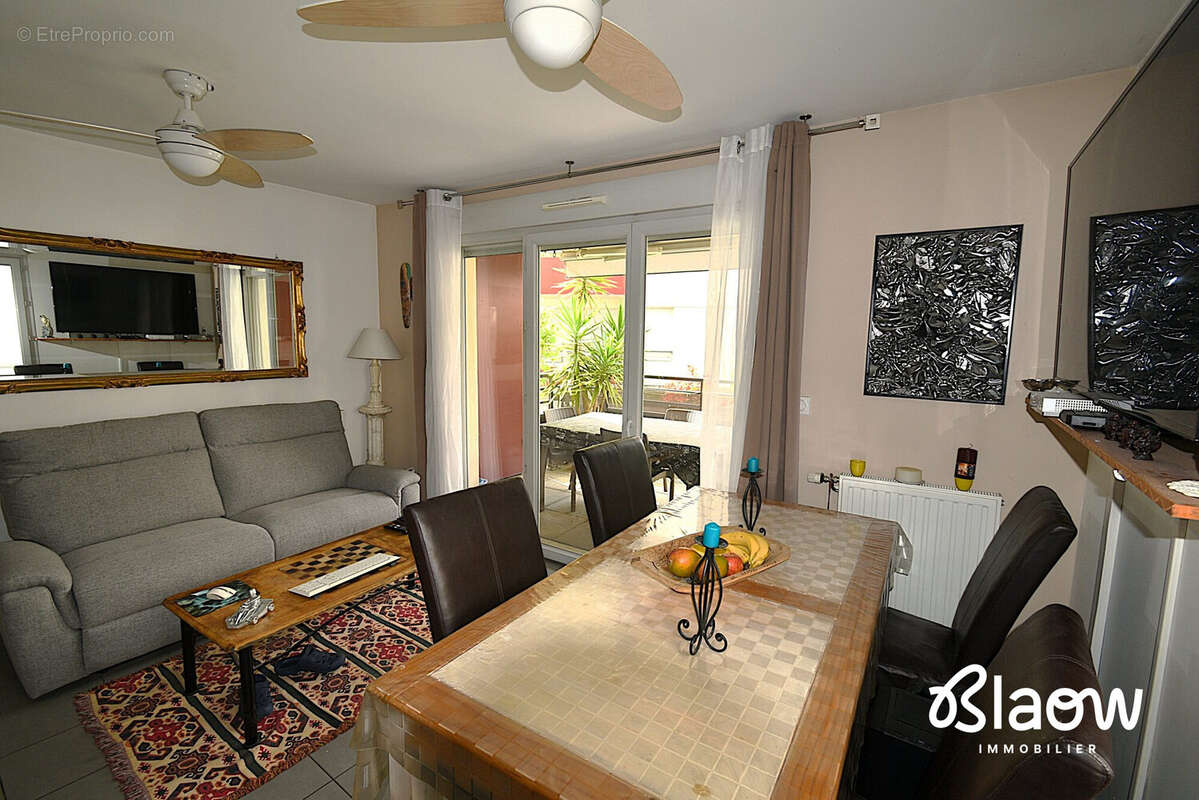 Appartement à MEYZIEU