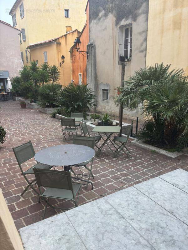 Appartement à HYERES