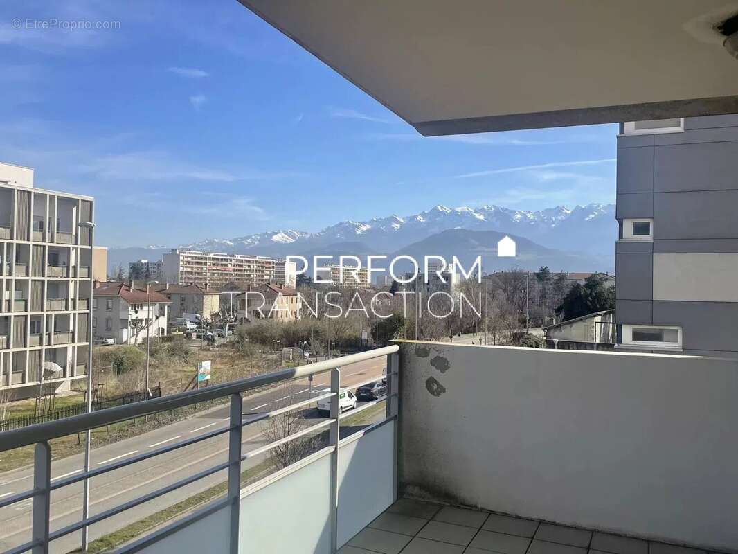 Appartement à ECHIROLLES