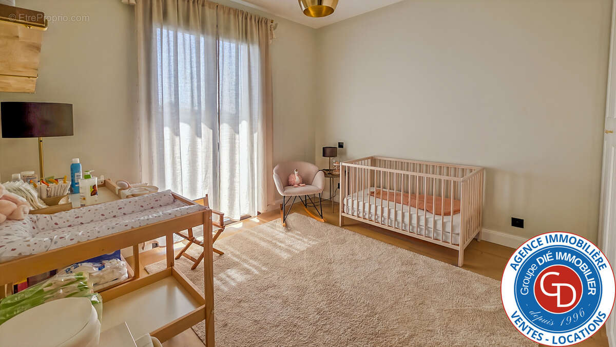 Villa de 2021 avec 3 chambres, garage et piscine - photo 24