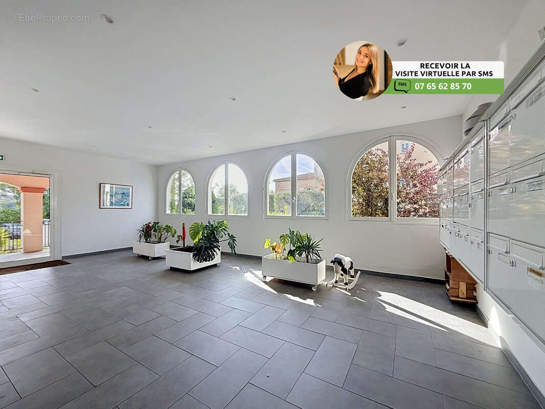 Appartement à VILLENEUVE-LOUBET