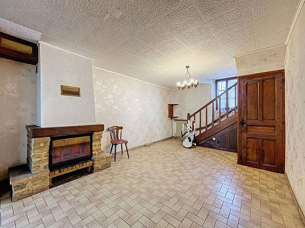 Maison à HARGEVILLE