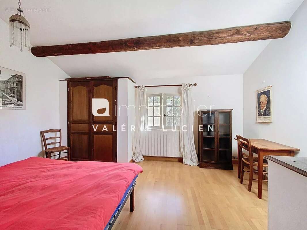 Maison de charme à faire renaître - photo 6