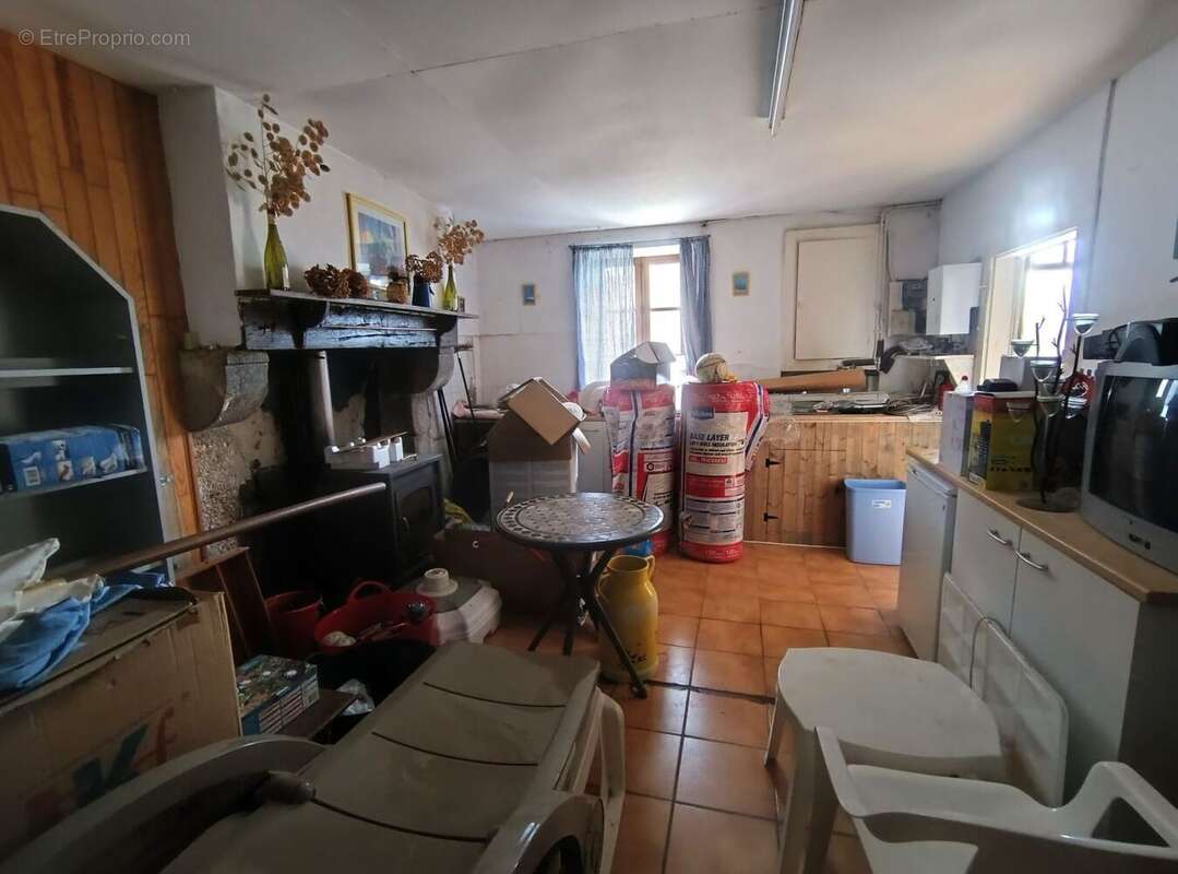 Maison à SAINT-SULPICE-LAURIERE