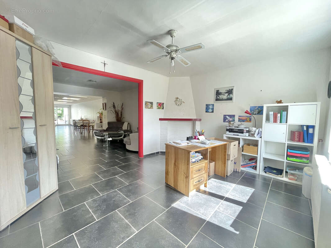 Maison à PROVIN
