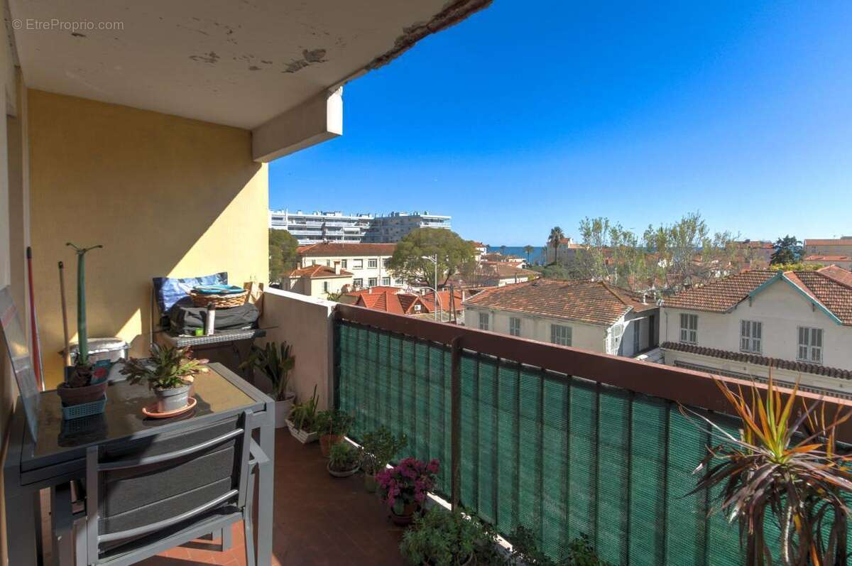 Appartement à CAGNES-SUR-MER