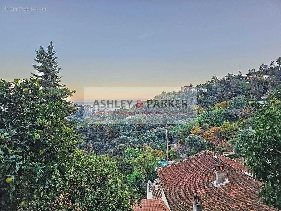 Maison à SAINTE-AGNES