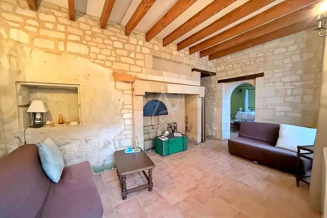 Maison à LE COUDRAY-MACOUARD