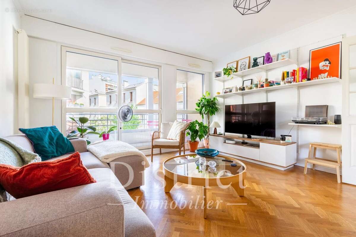 Appartement à PARIS-12E