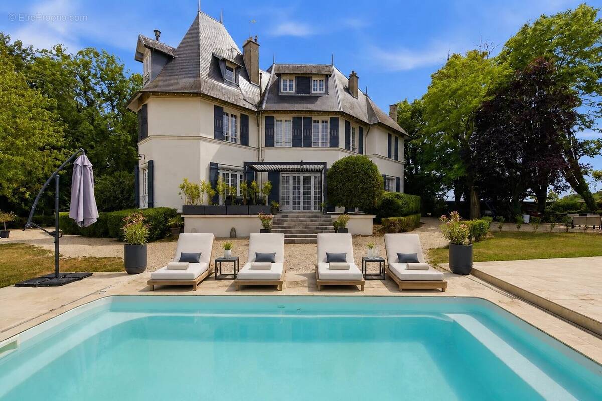 Maison à MONTCEAUX-LES-MEAUX
