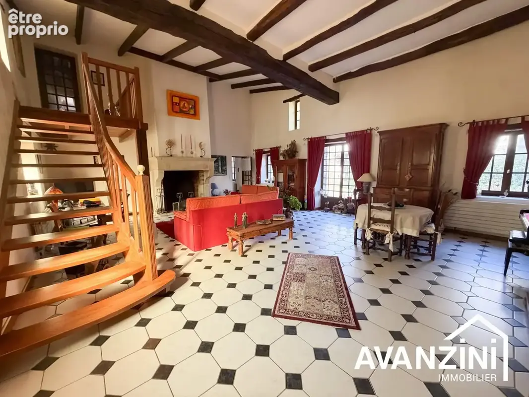 Maison 7 pièces 245 m² à vendre à Crecy-La-Chapelle (77580) - photo 8