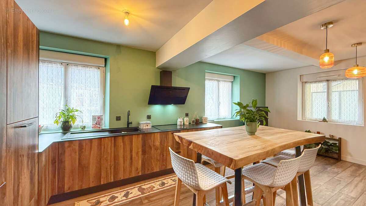 Appartement à SEYSSINET-PARISET