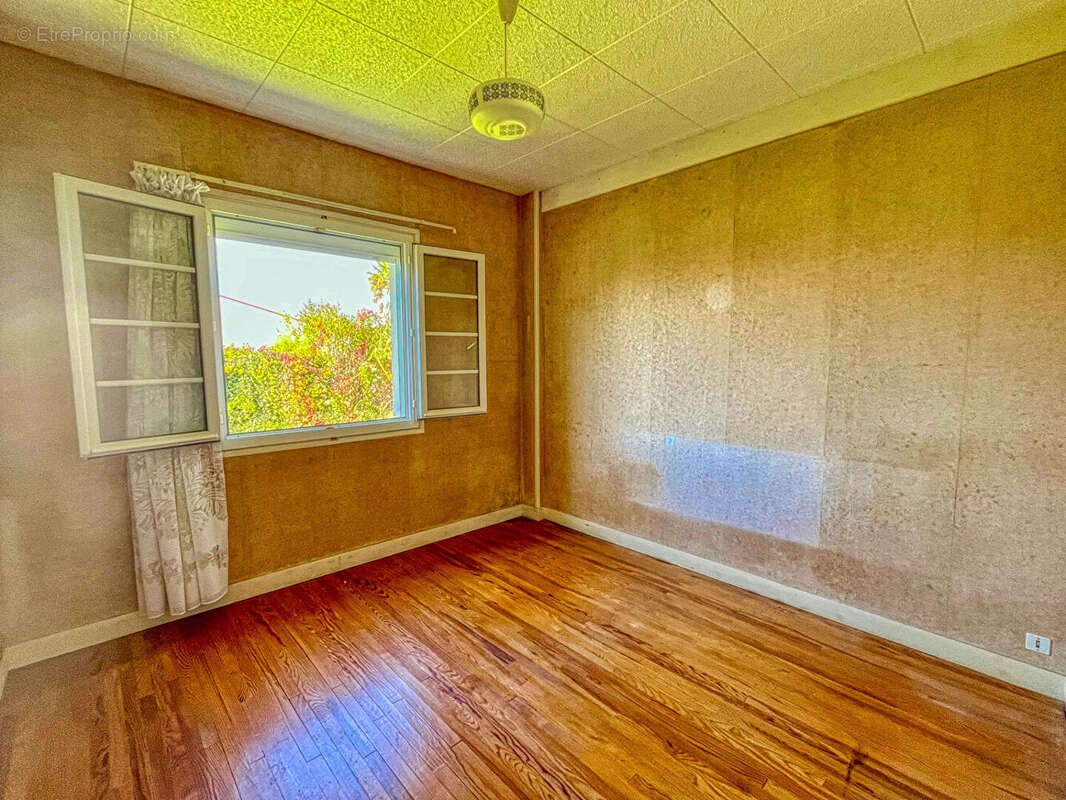 À VENDRE -Maison de 74 m² avec garage et cave - photo 11