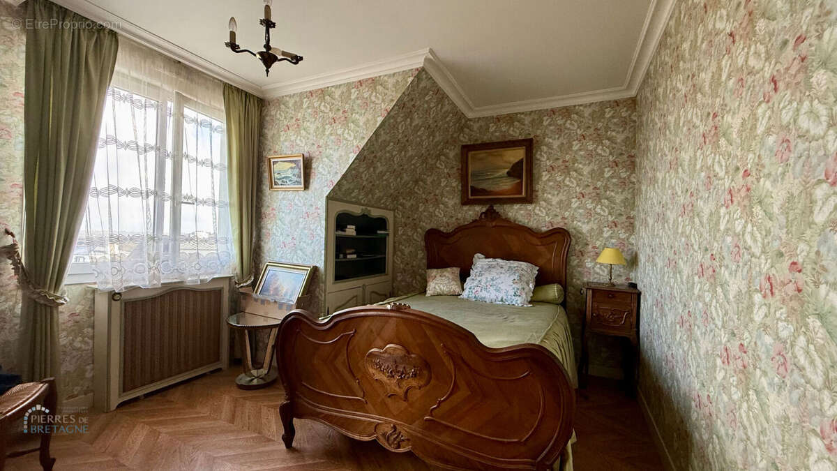 Maison à SAINT-RENAN