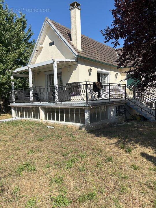 Maison à VILLEBLEVIN