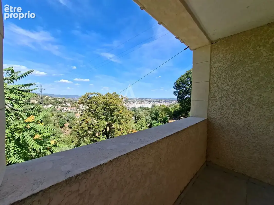 A VENDRE - Maison 6 pièce(s) 168m2 située à Alès - photo 13