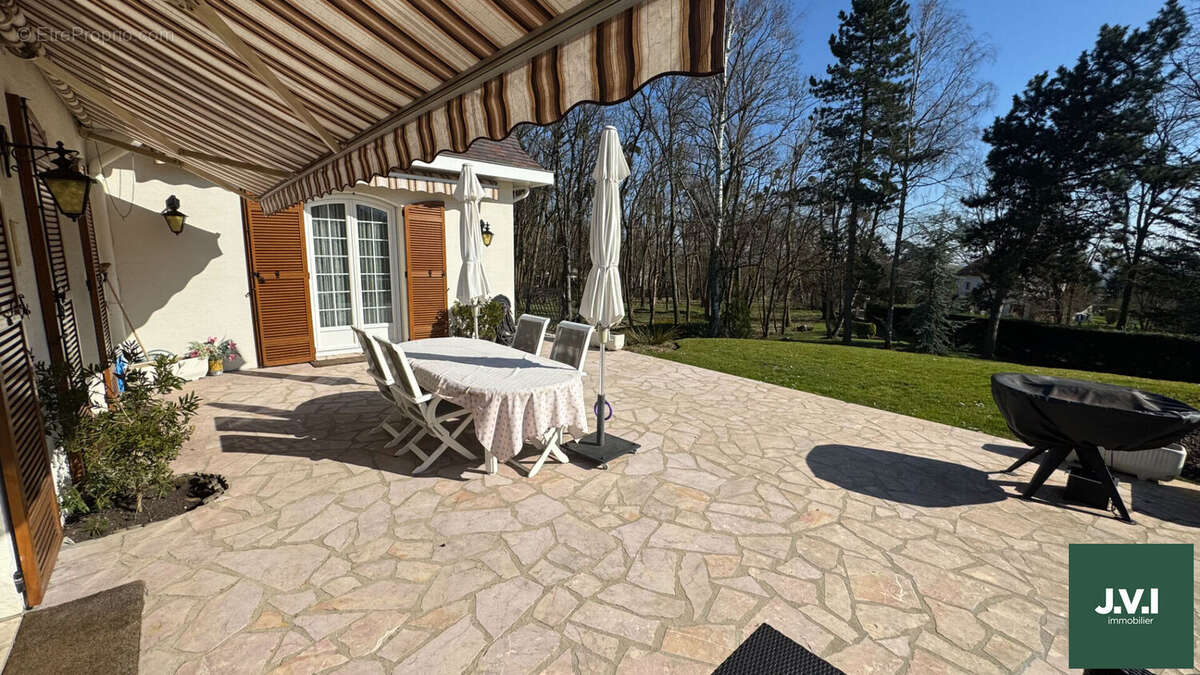 Maison à SAINT-BRICE-SOUS-FORET