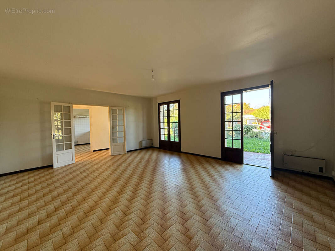 Maison de plain pied à Casseneuil - photo 5