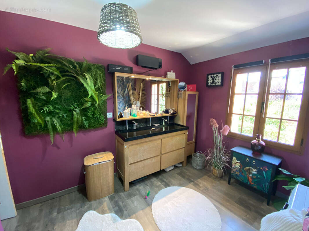 Maison à BEAUMONT-SUR-OISE