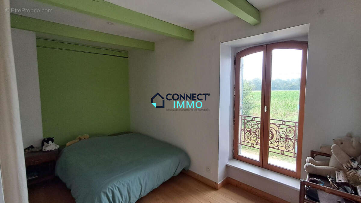 Maison 105 m² à Langonnet  - photo 7