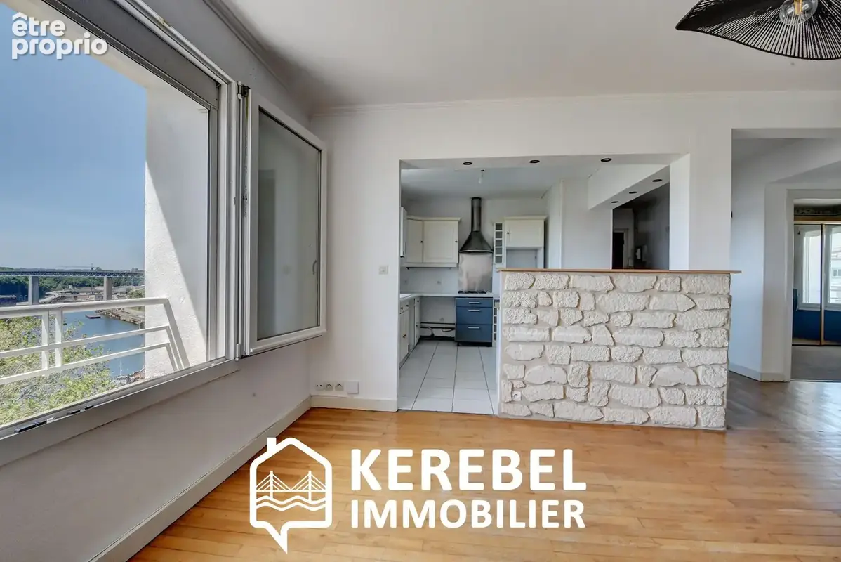 Appartement 3 pièces 66 m² à vendre à Brest (29200) - photo 2