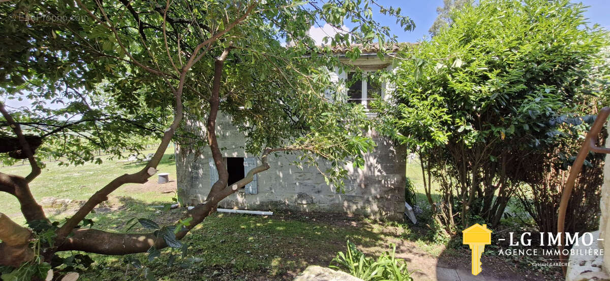 Maison à SAINT-FORT-SUR-GIRONDE