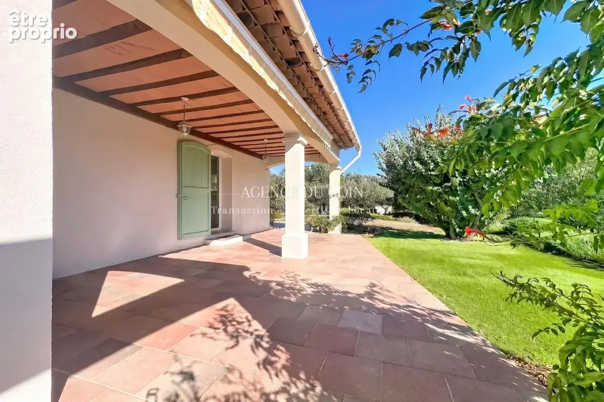 Propriete de prestige - villa avec piscine et terrain de 450 - photo 4