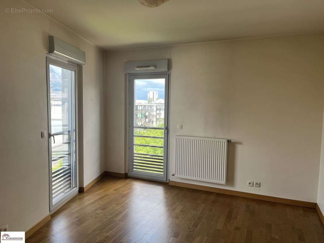 Appartement 67 m² à Grenoble  - photo 9