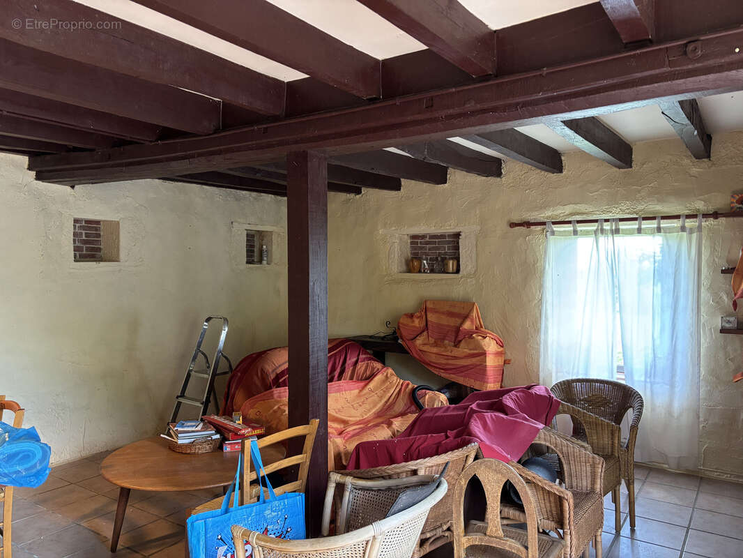 Maison à LOUROUX-DE-BEAUNE