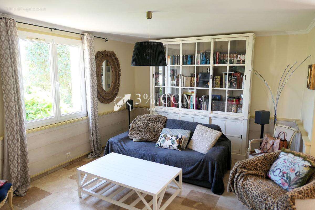 Maison à SAINT-REMY-BOSCROCOURT