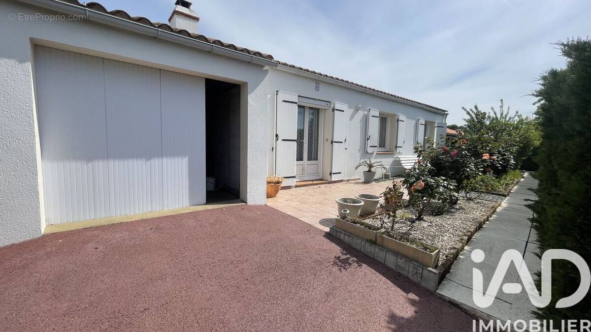 Photo 1 - Maison à CHALLANS