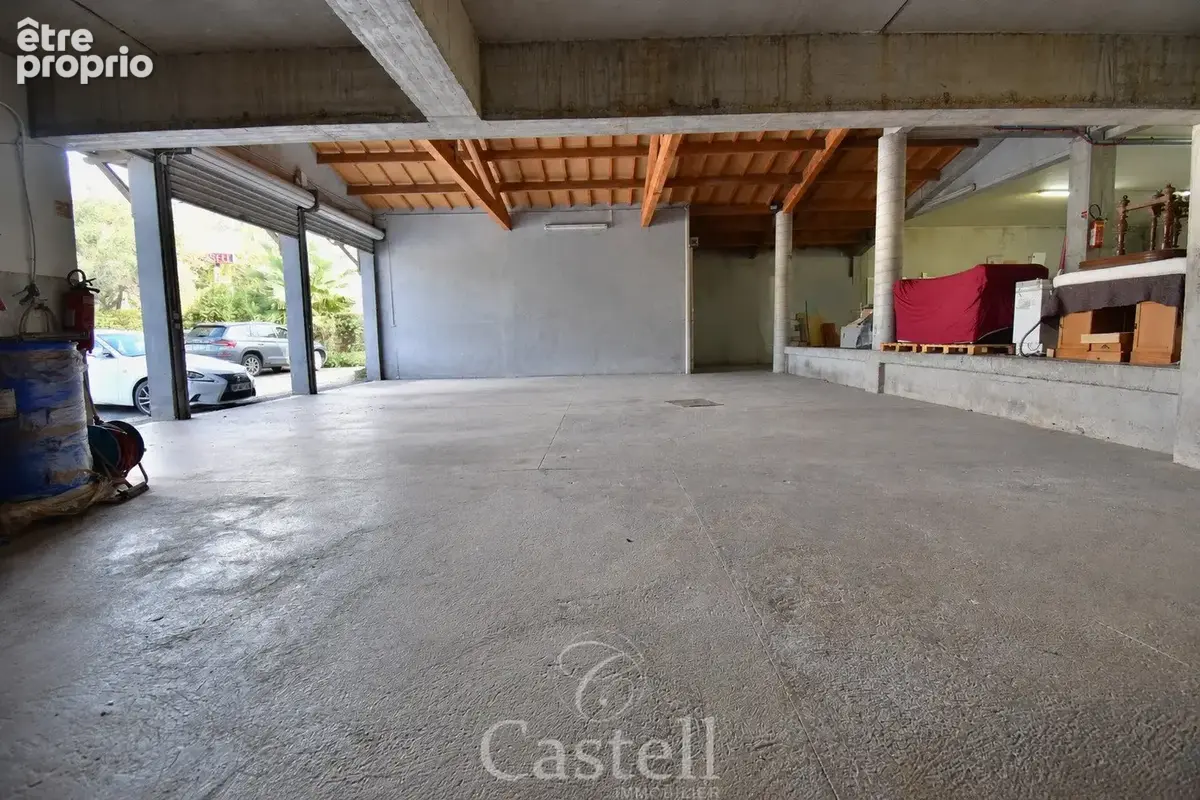 Grand garage a vendre sur agde - un espace modulable aux multiples possibilite - photo 4