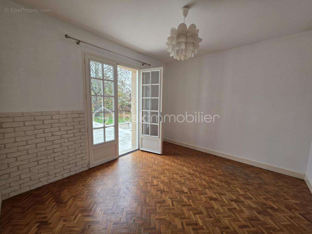 Maison à LE PASSAGE