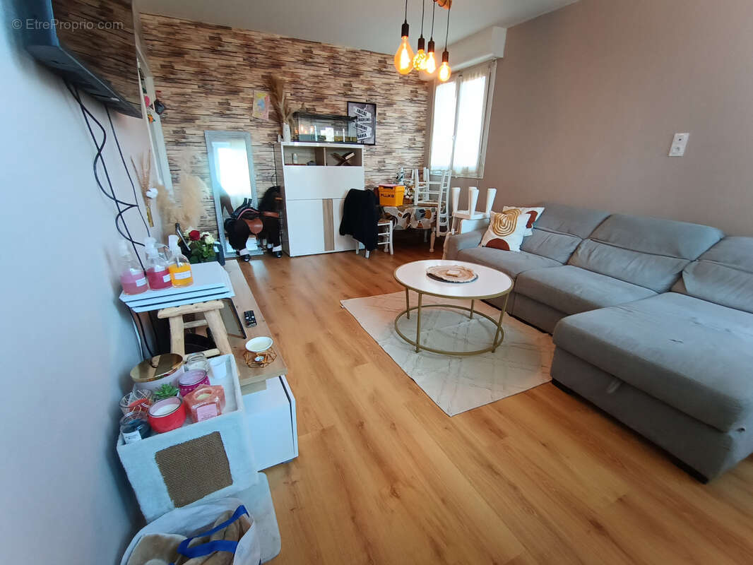 Appartement à HEROUVILLE-SAINT-CLAIR