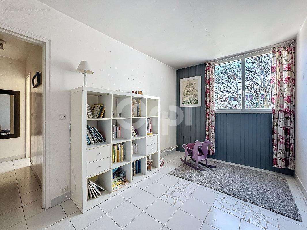 Appartement à FONTENAY-SOUS-BOIS