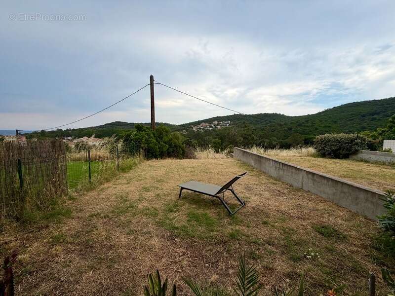À VENDRE FAVONE – Appartement T3 de 62,10 m² en rez-de-jardin avec vue mer - photo 12