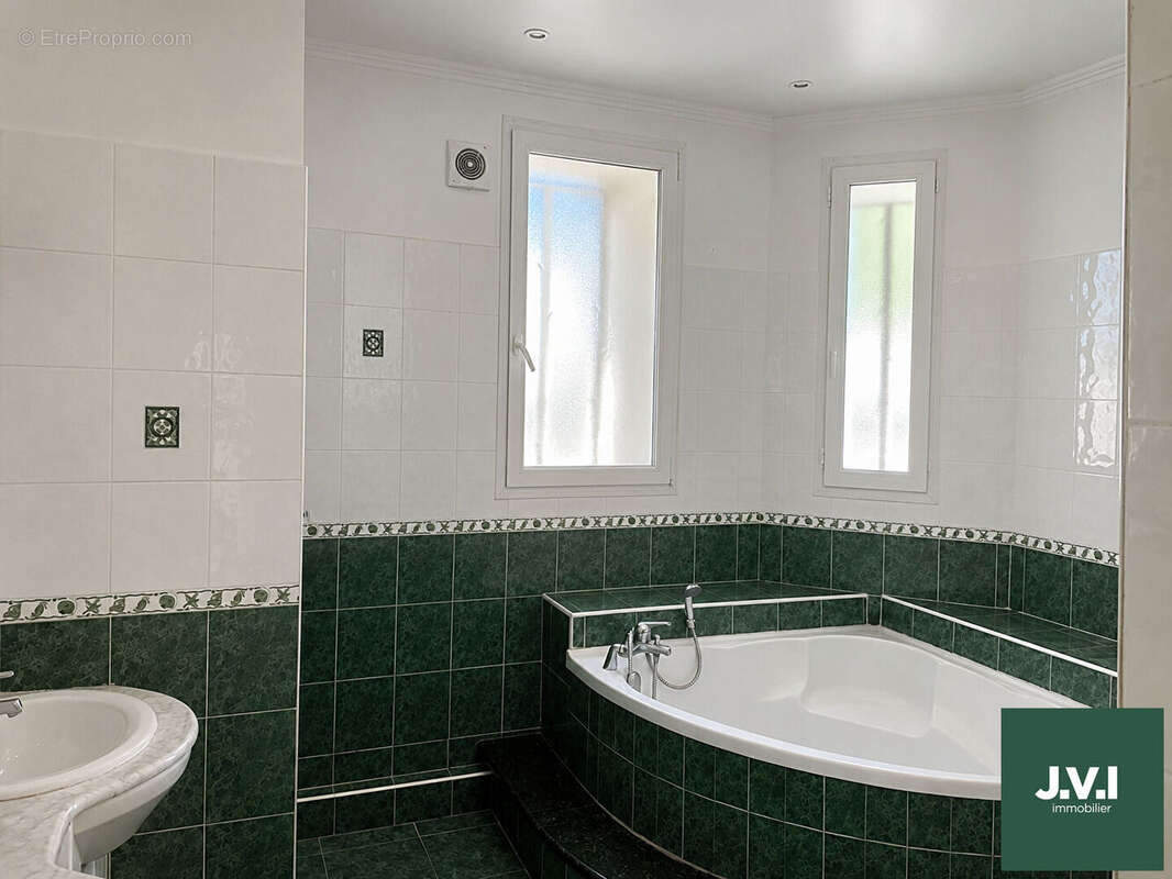 Appartement Montmorency 5 pièces 13.69 m2 - photo 11