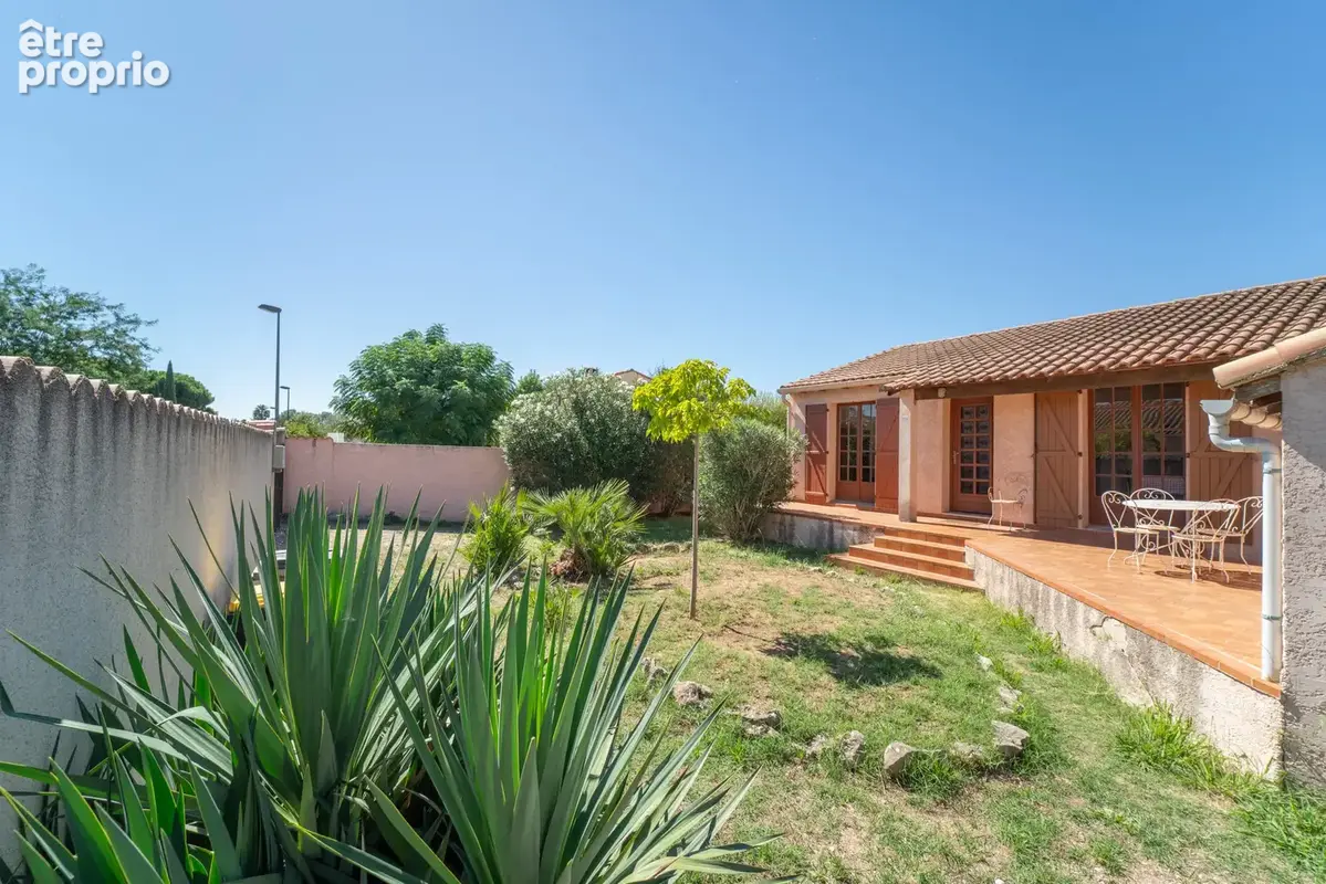 Lunel nord   villa de plain-pied, piscine & 1 048 m2 de terrain constructible - photo 8