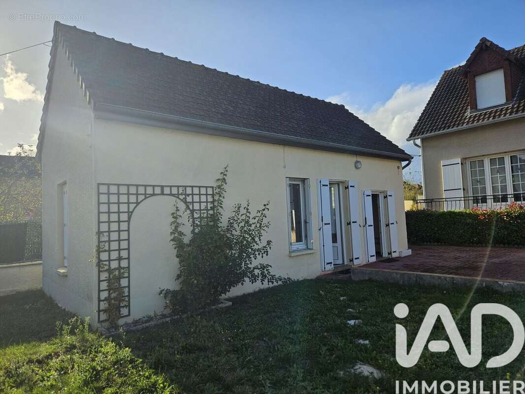 Photo 2 - Maison à SAINT-OUEN