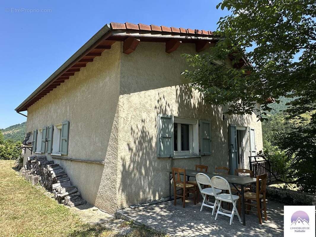 Maison 121 m² à Bouvante  - photo 2