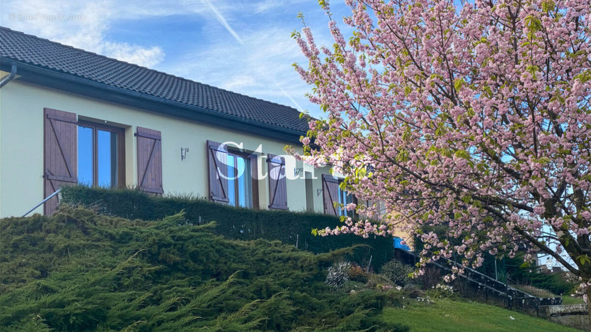 Maison à PONTAILLER-SUR-SAONE