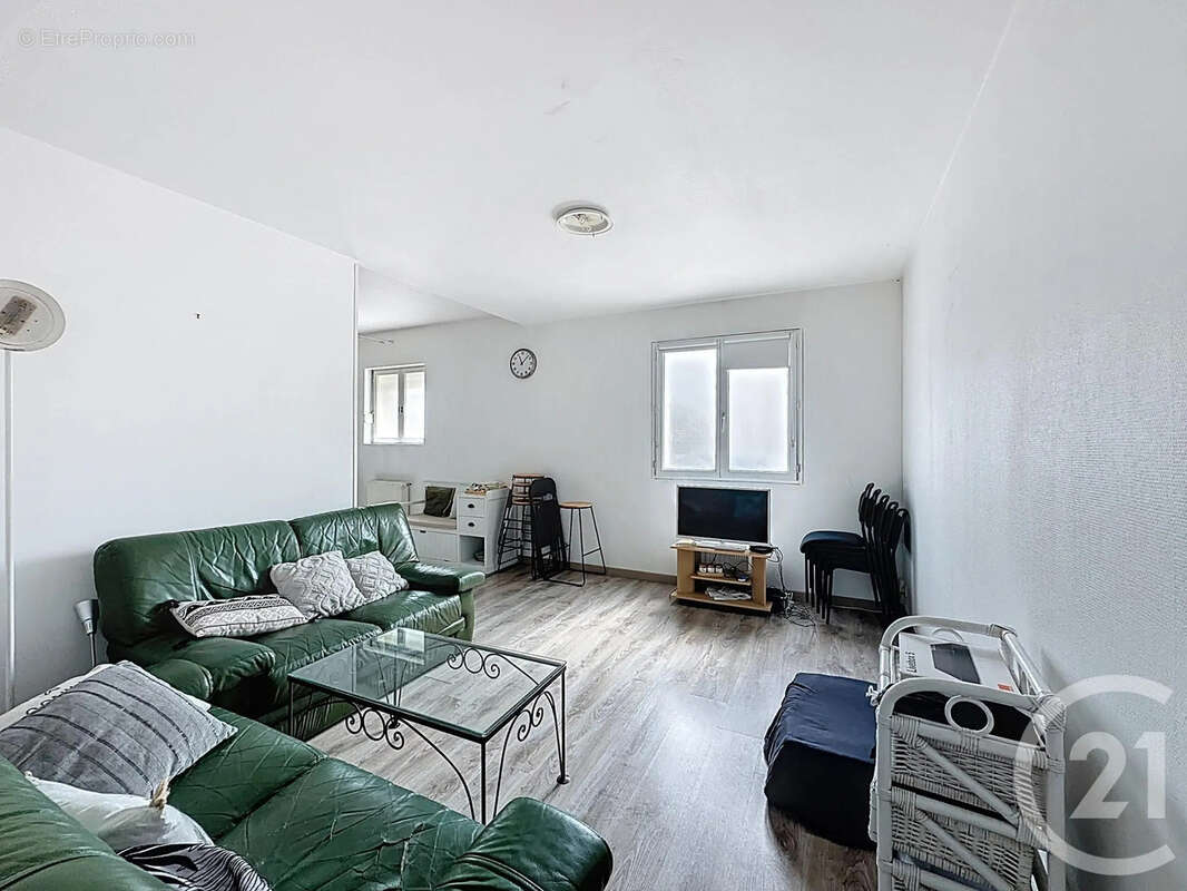 Maison à SAINT-ANDRE-LES-VERGERS