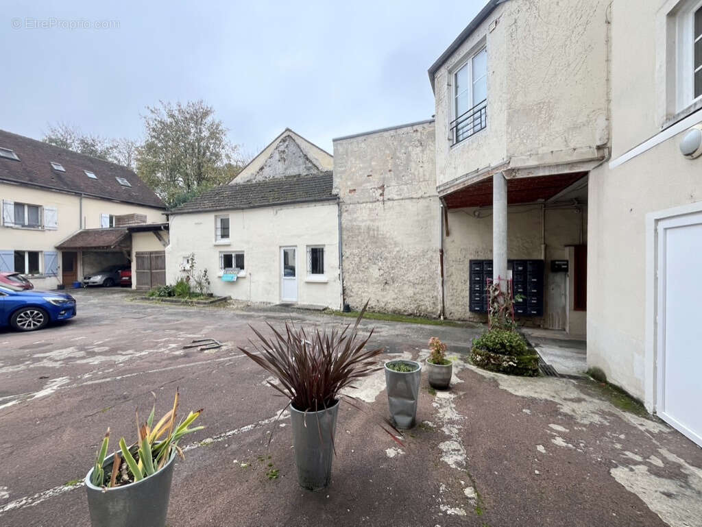 Appartement à COULOMMIERS