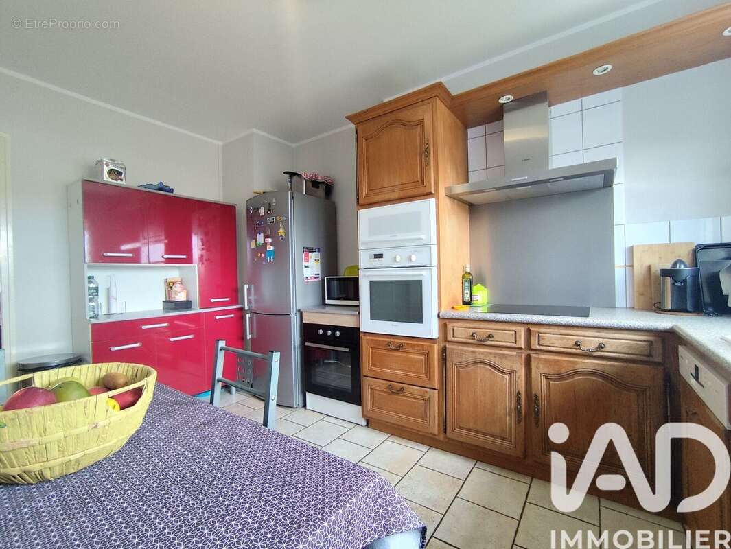 Photo 4 - Maison à LA CHAPELLE-SAINT-MESMIN