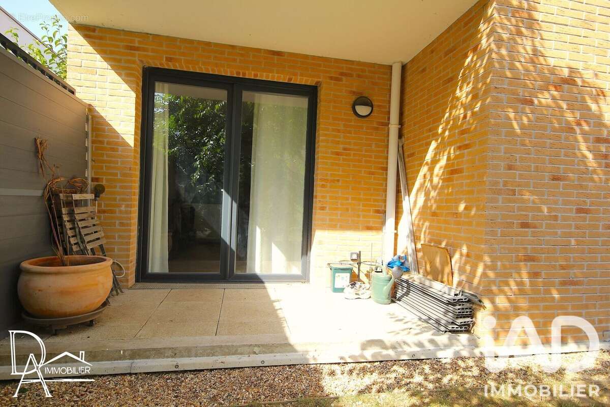 Photo 9 - Appartement à MONTIGNY-LES-CORMEILLES
