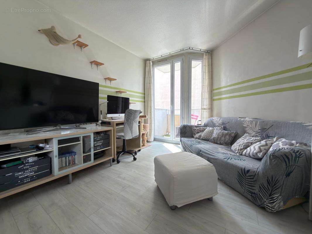 Appartement À Vendre - photo 3