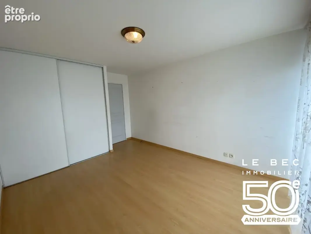 Appartement 5 pièces 100 m² à vendre à Vannes (56000) - photo 5